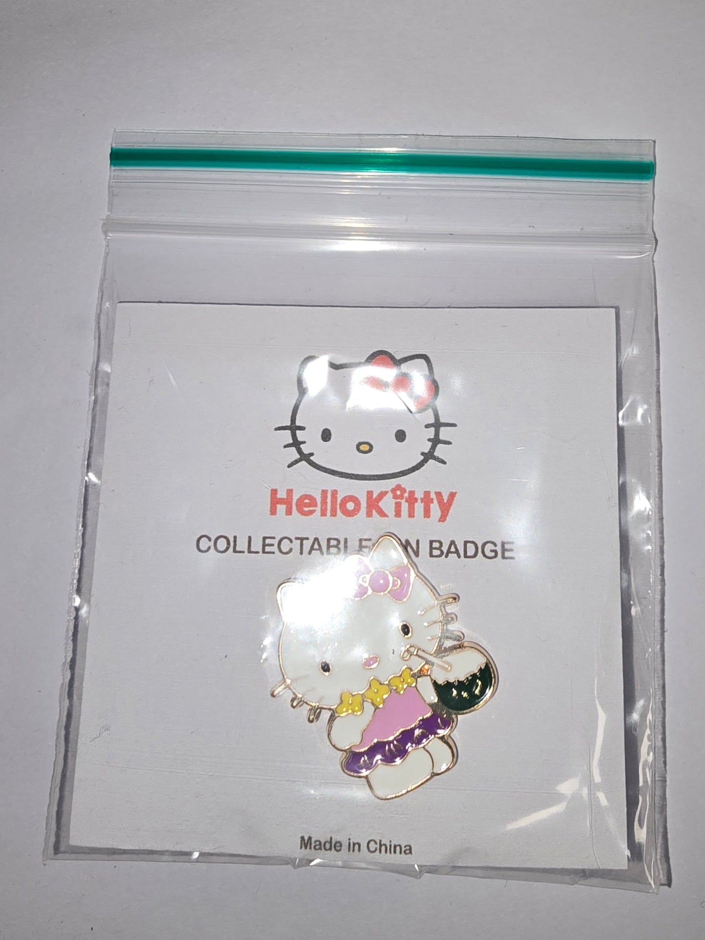 Hello Kitty Pin Badge