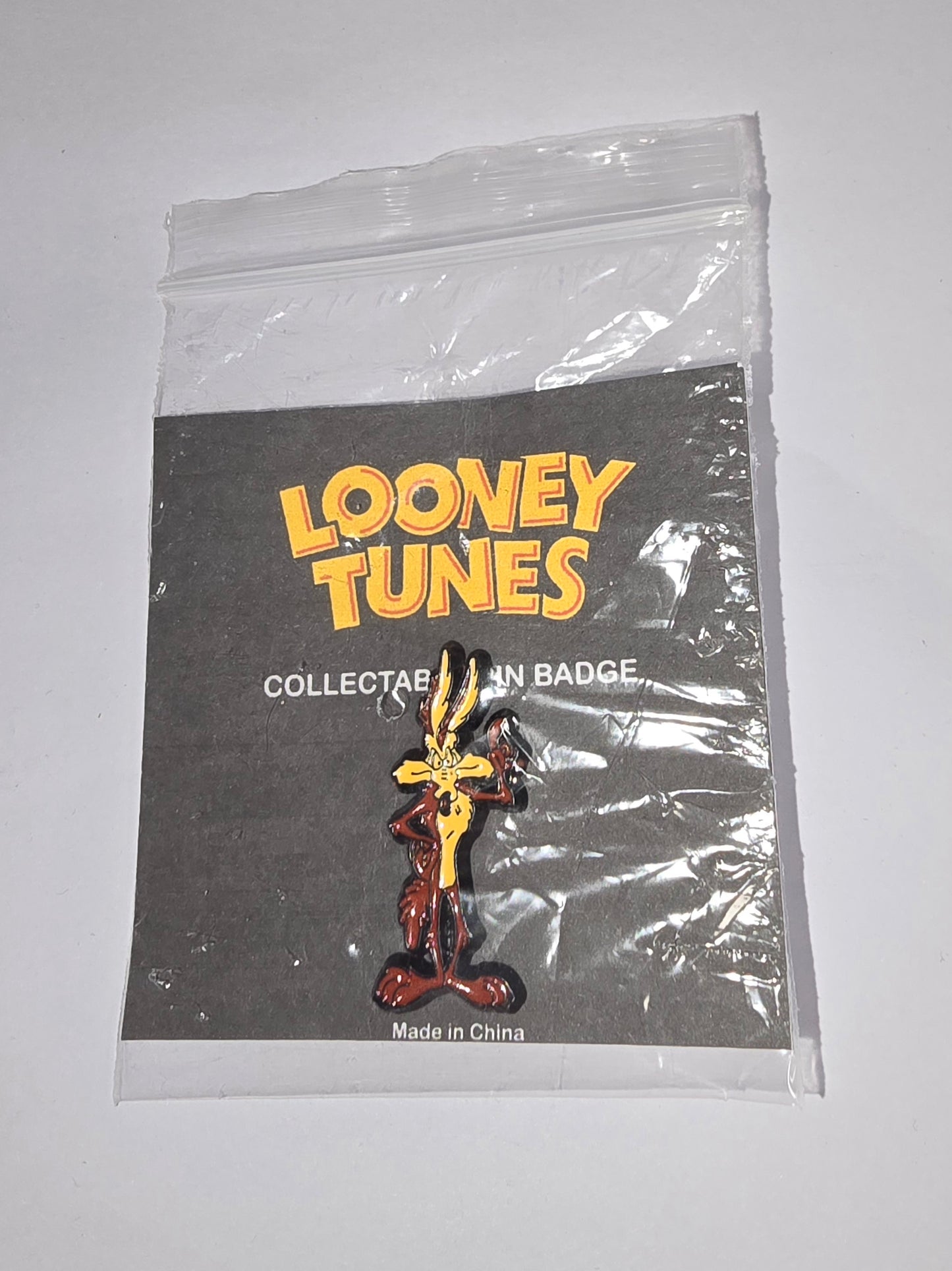 Looney Tunes Pin Badge